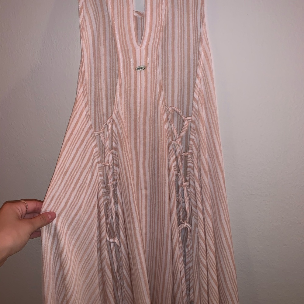 Dress/swimsuit cover-up